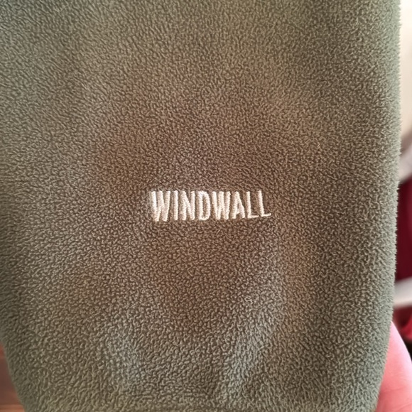 Gently used North Face Windwall Fleece zip up - Picture 5 of 8